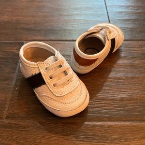 Little Love Bug Black and tan sneaker